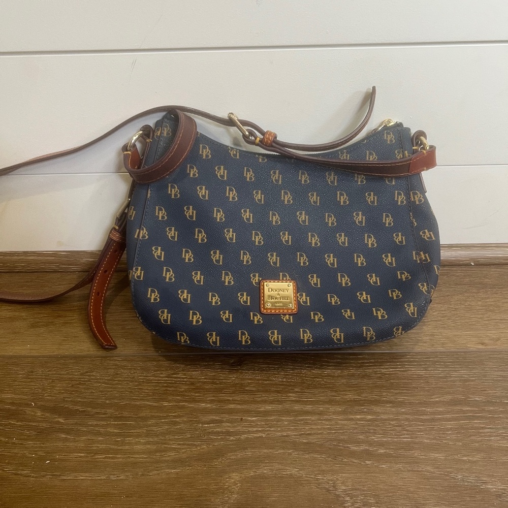 Dooney & Bourke Great Signature Kiley Small Hobo Crossbody, Navy, Leather, Zip